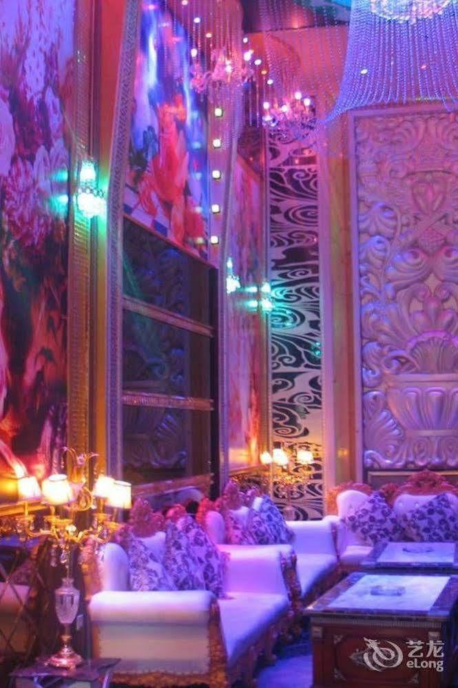 Kapok Hotel تشوهاى المظهر الخارجي الصورة