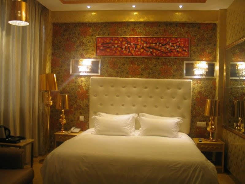 Kapok Hotel تشوهاى المظهر الخارجي الصورة